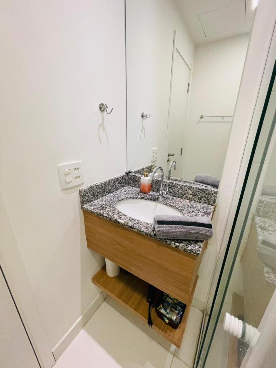 Studio 128, Completo Com Piscina - Estacao Bras Sp São Paulo Luaran gambar